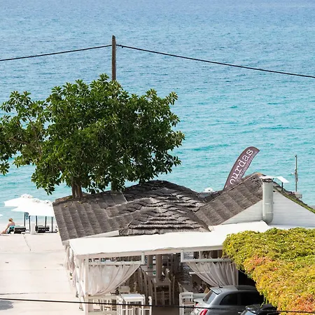 Διαμέρισμα Barefoot Contessa *