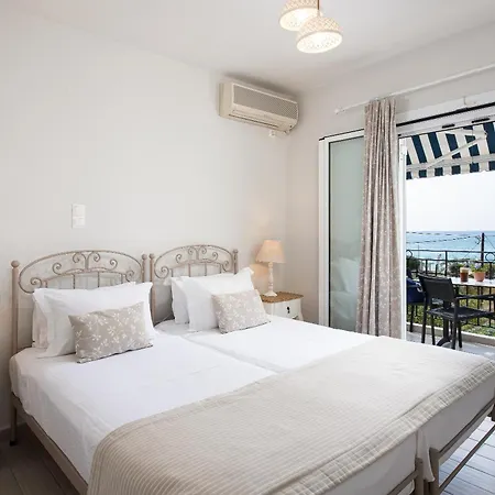 Barefoot Contessa Apartman *